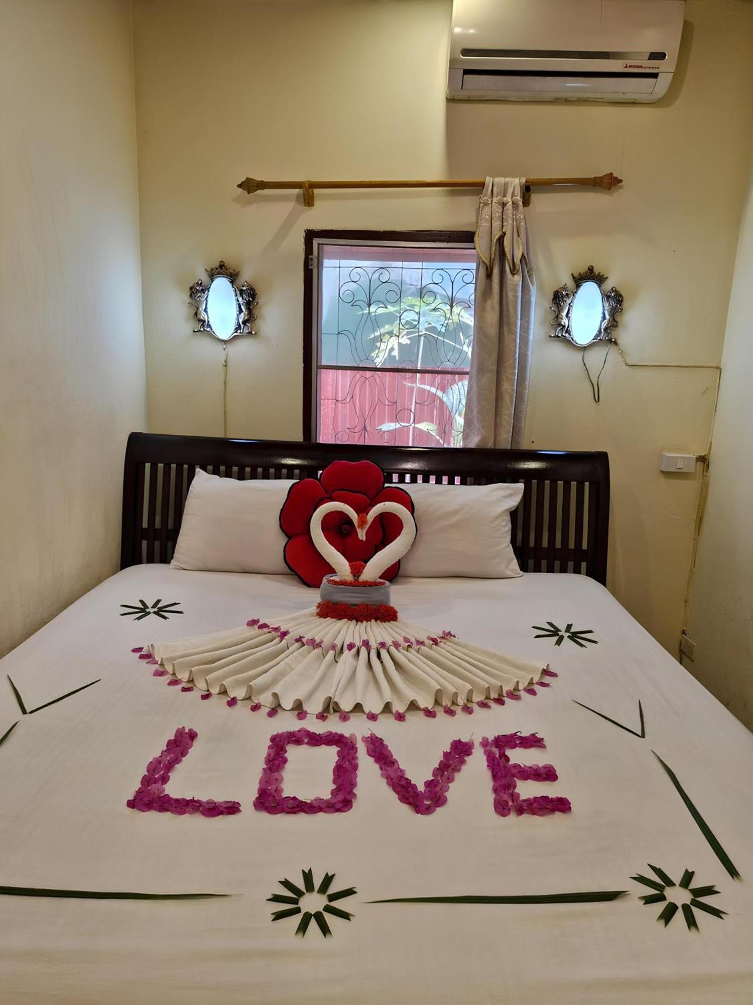 Sakura Wood House Hotel Luang Prabang Ngoại thất bức ảnh